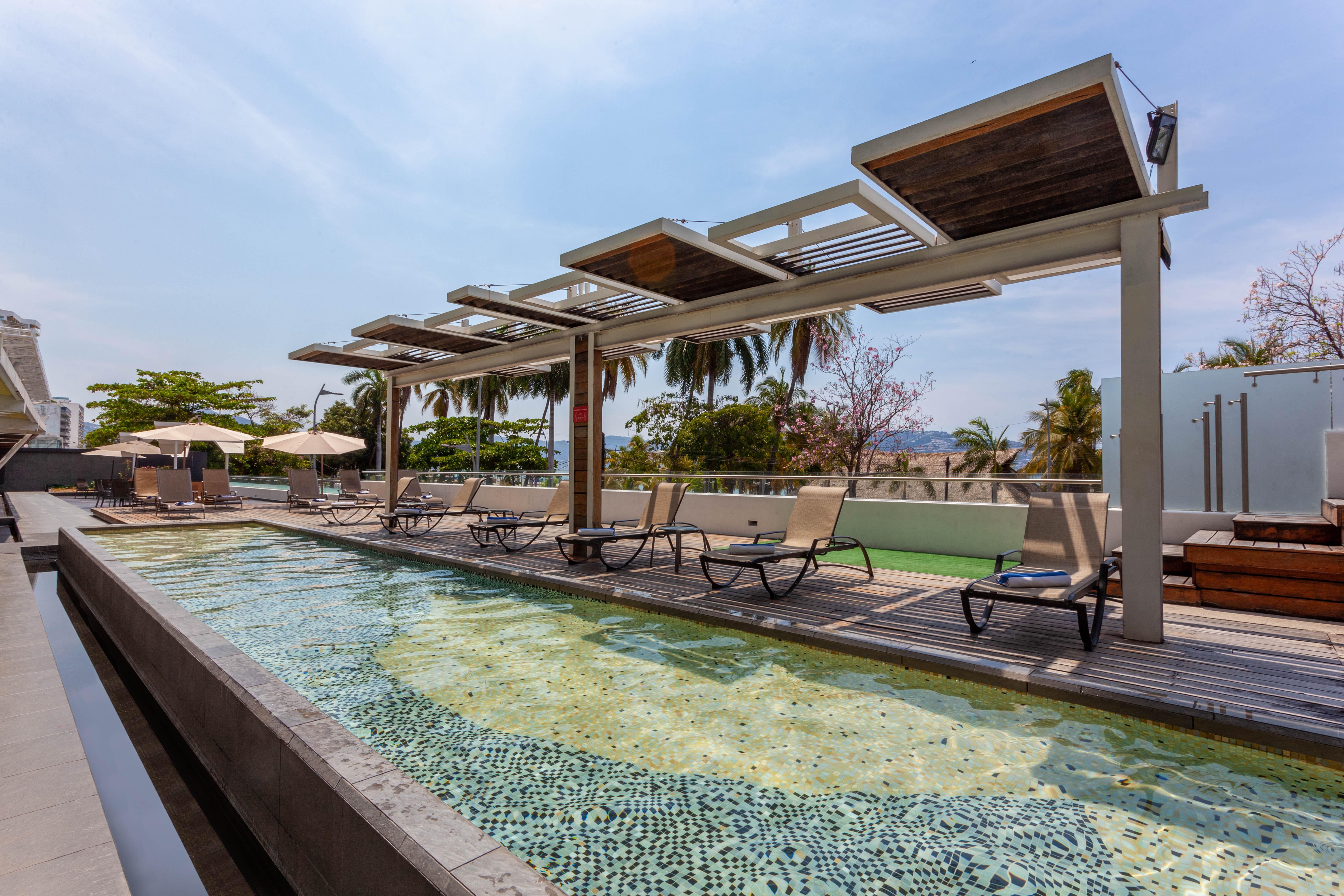 Ramada By Wyndham Acapulco Hotel & Suites المظهر الخارجي الصورة