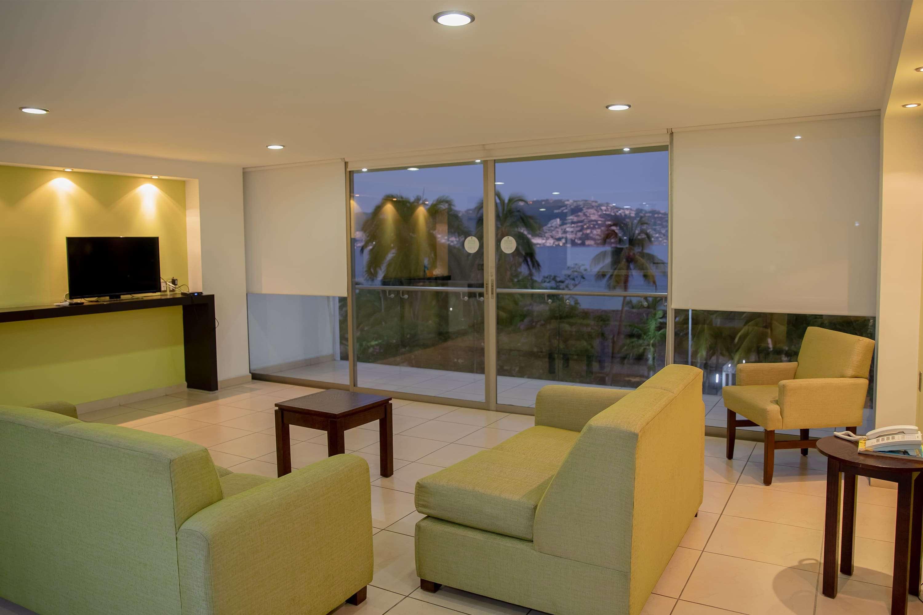 Ramada By Wyndham Acapulco Hotel & Suites المظهر الخارجي الصورة