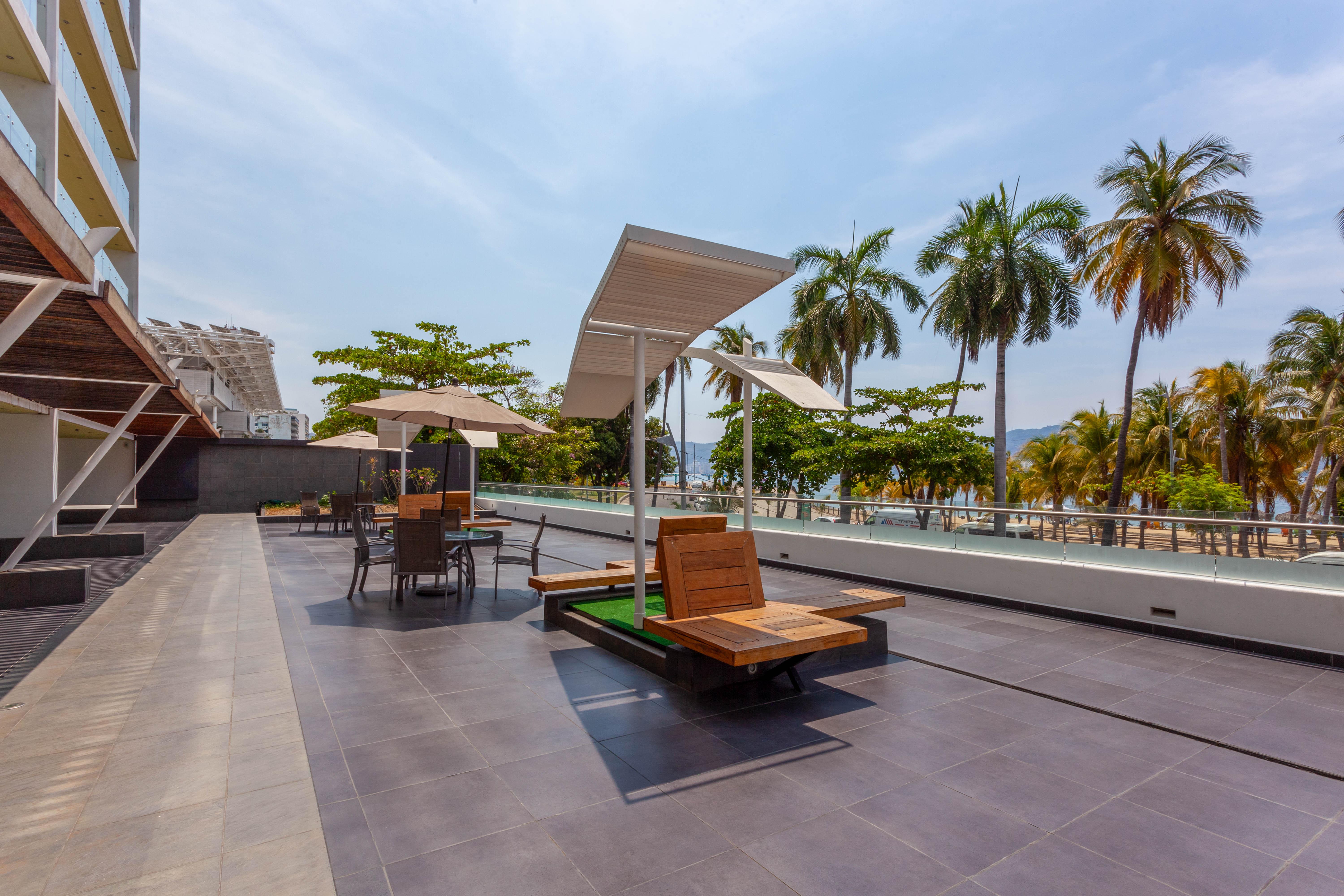 Ramada By Wyndham Acapulco Hotel & Suites المظهر الخارجي الصورة