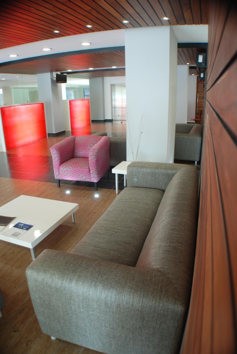 Ramada By Wyndham Acapulco Hotel & Suites المظهر الخارجي الصورة