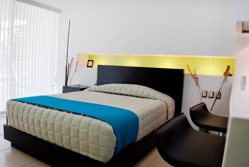 Ramada By Wyndham Acapulco Hotel & Suites المظهر الخارجي الصورة