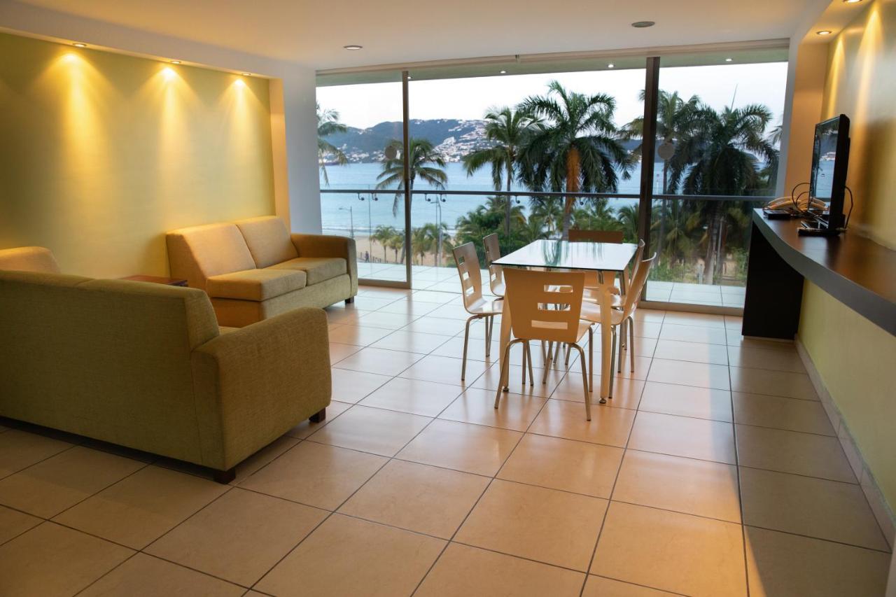 Ramada By Wyndham Acapulco Hotel & Suites المظهر الخارجي الصورة