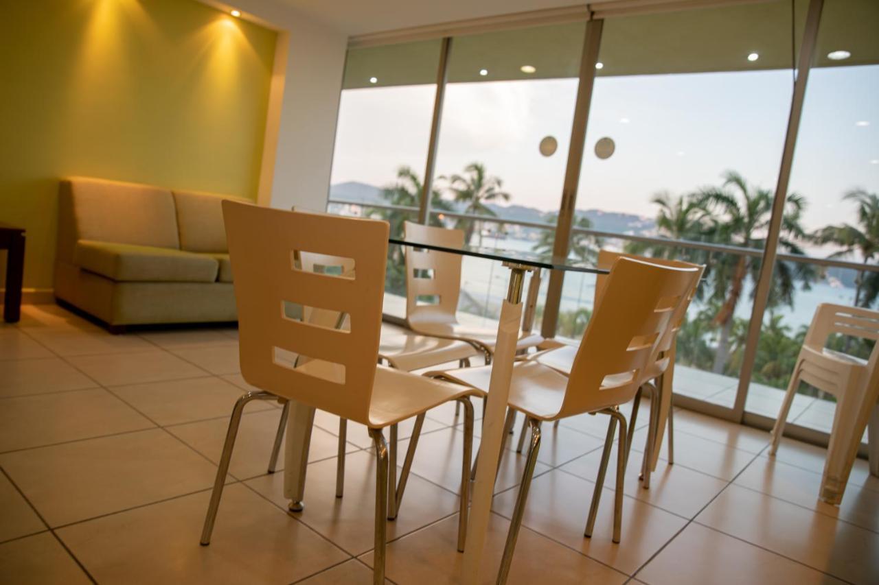Ramada By Wyndham Acapulco Hotel & Suites المظهر الخارجي الصورة